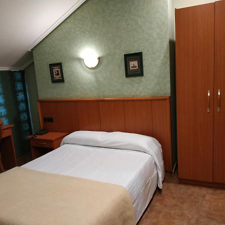 Hotel Real De Castilla Tordesillas Extérieur photo